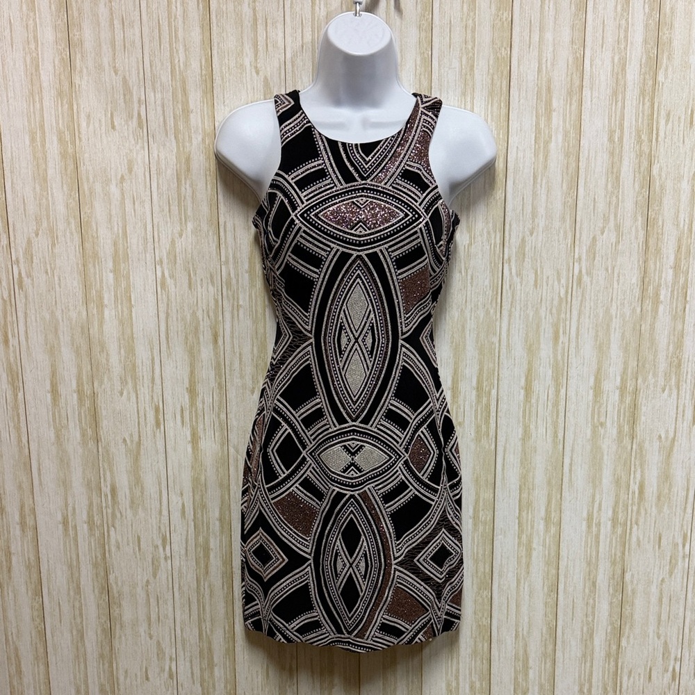 Geometric Patterned Sleeveless Dress